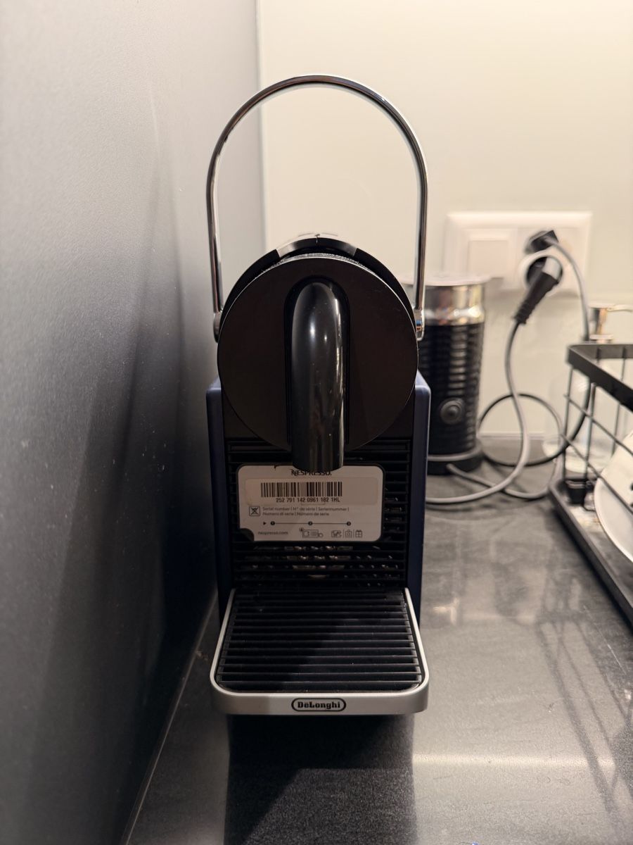 Nespresso Kaffeemaschinen & Espressomaschinen: Nespresso Pixie coffee machine – Neu (gemäss Beschreibung) aus Zürich von mar_h7x7 2