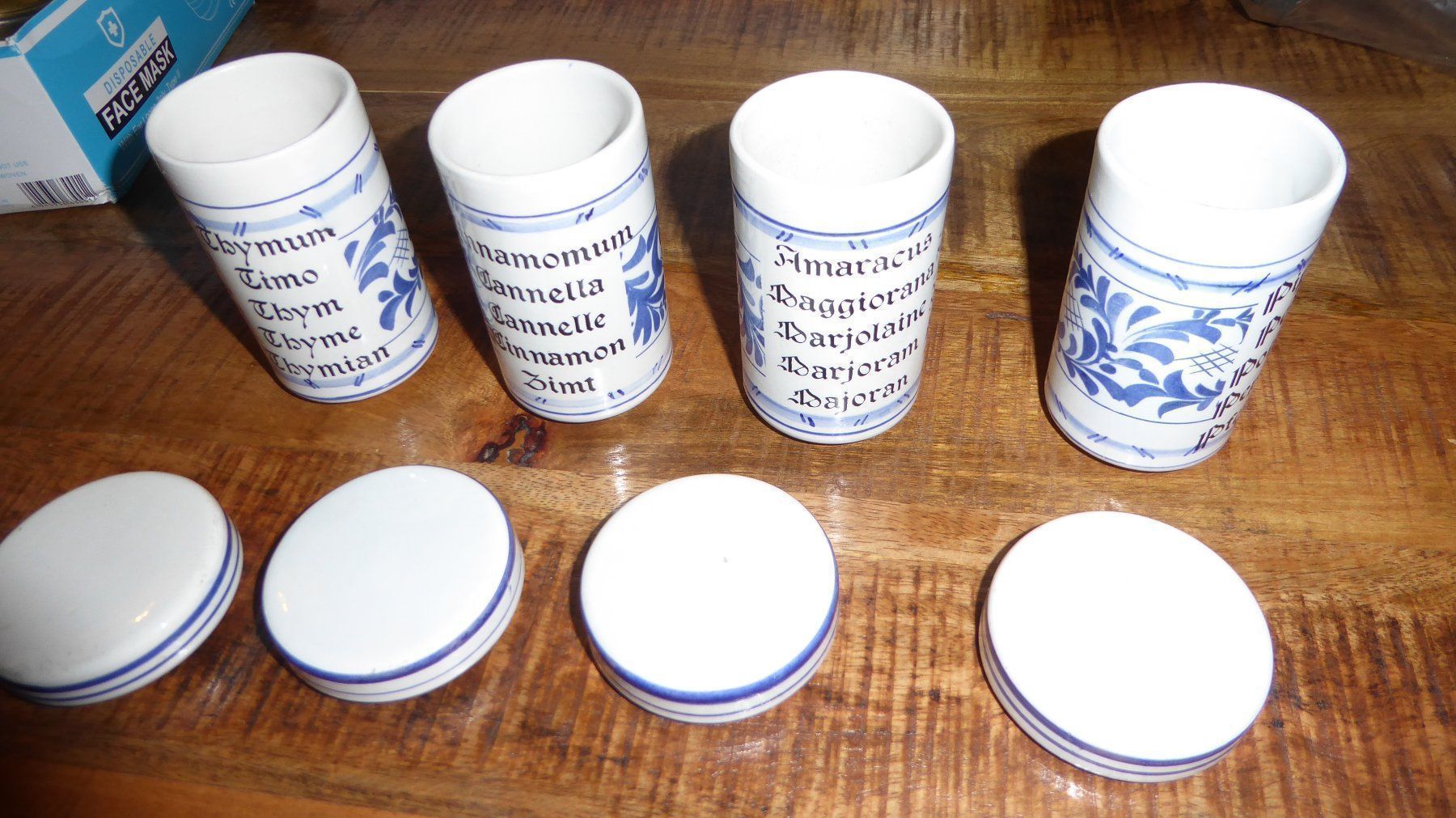 Behälter & Ähnliches: 4 schöne Keramik  Gewürzdosen – Gebraucht aus Sargans von Benziner 1