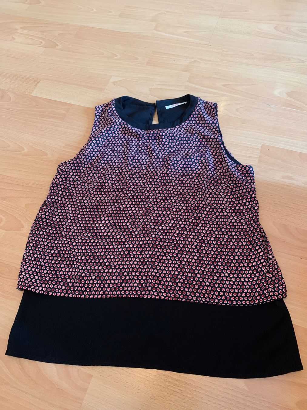Tops: Joli débardeur Camaïeu taille M – Gebraucht aus MEYRIN von Gwendo10