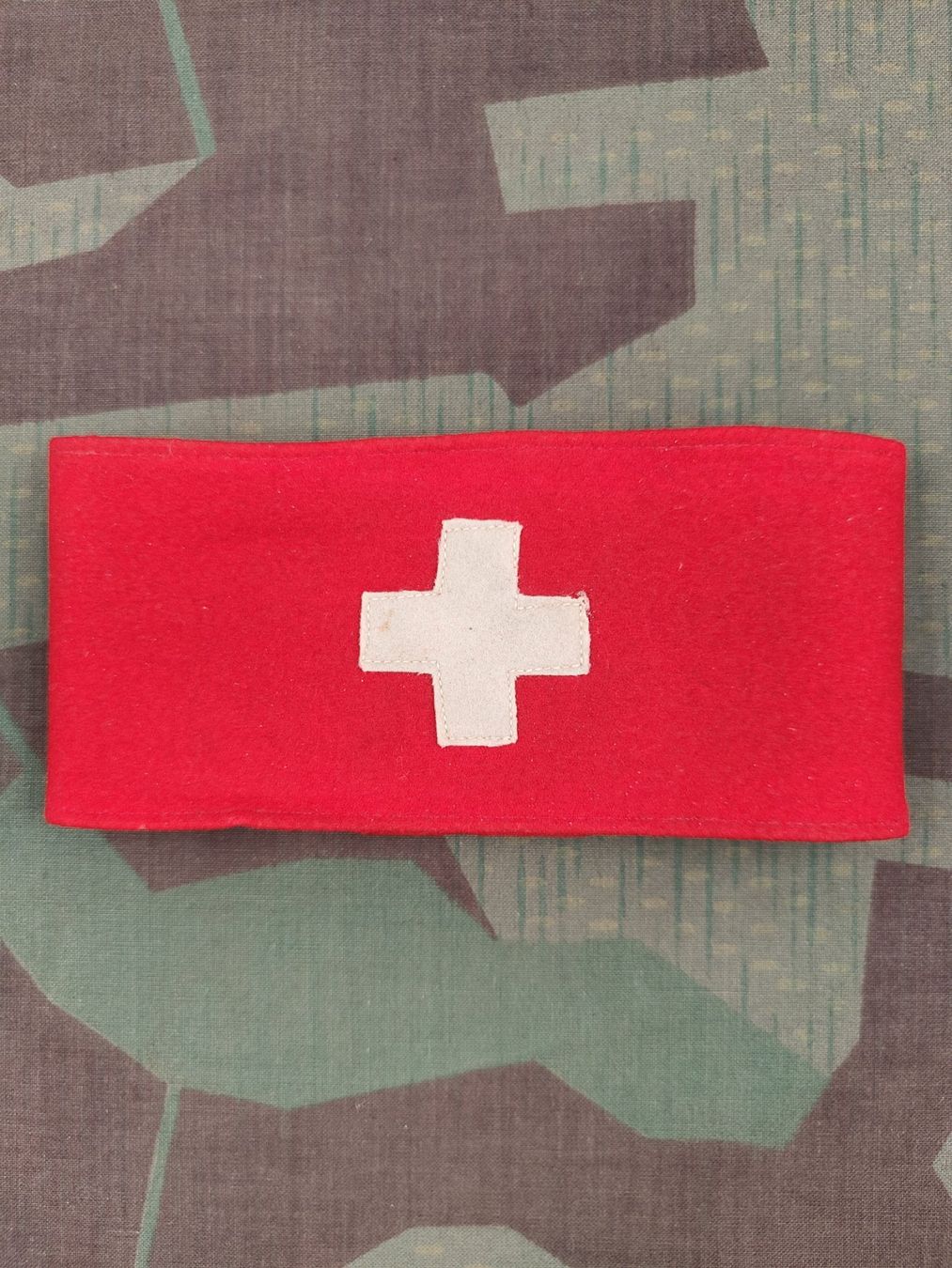 Schweizer Armee Uniformen: Eidgenössische Feldbinde Ord. 1840, Variante 3 – Gebraucht aus Bauma von SwissMilitaria