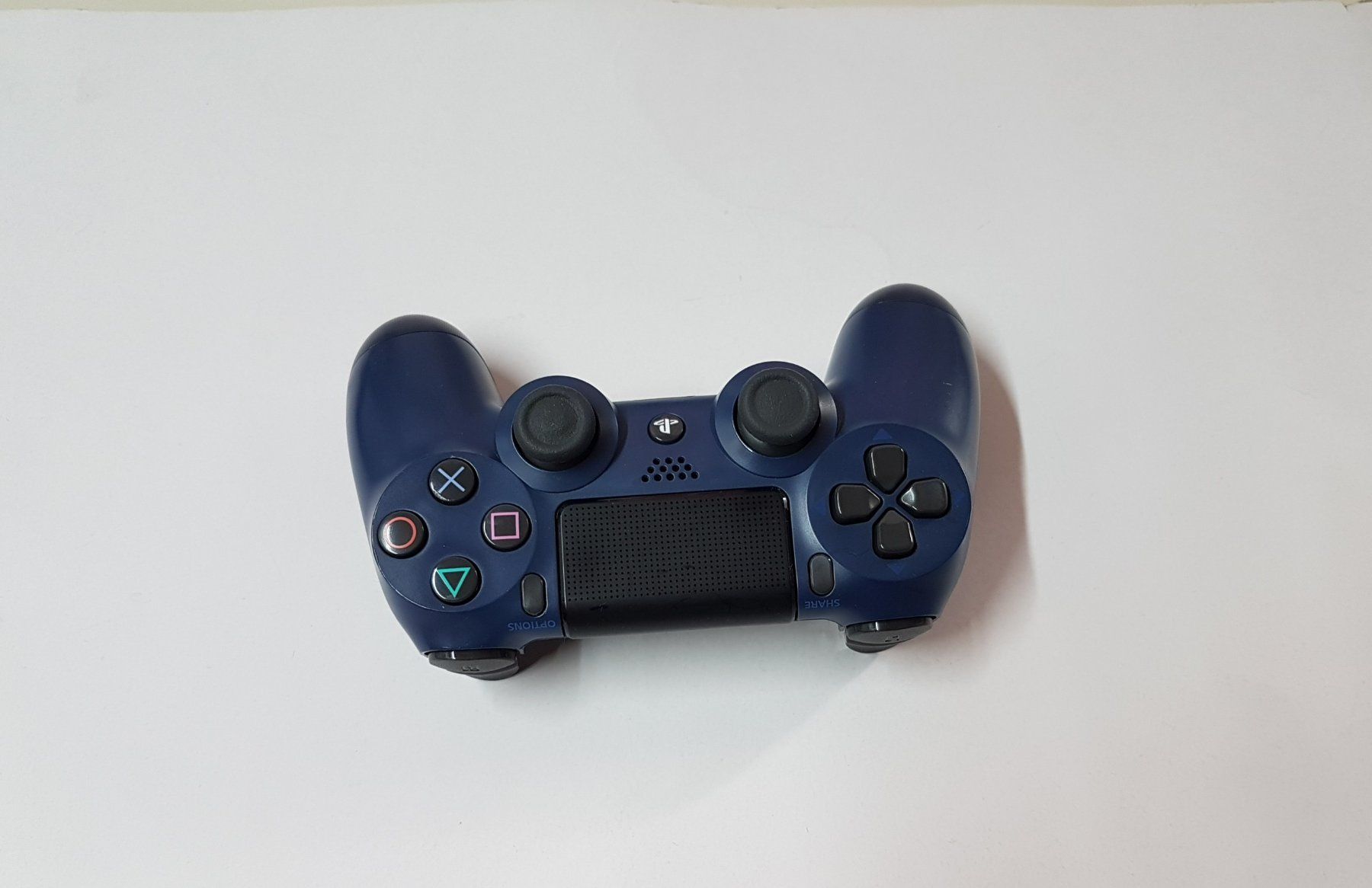 Sony Controller: 😎Original Sony Dualshock 4 Wireless Controller PS4 – Usato da Schüpfheim venduto da Games_Spielkonsolen 2