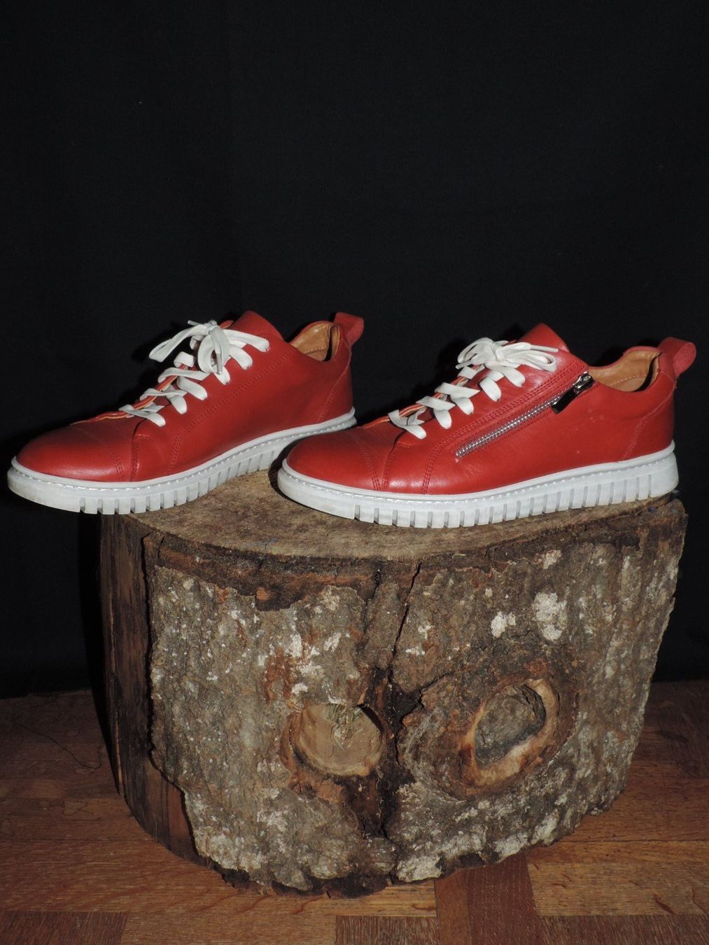 Scarpe da donna: baskets en cuir rouge EOS Melbourne – Usato da Genève venduto da Axelle333 2