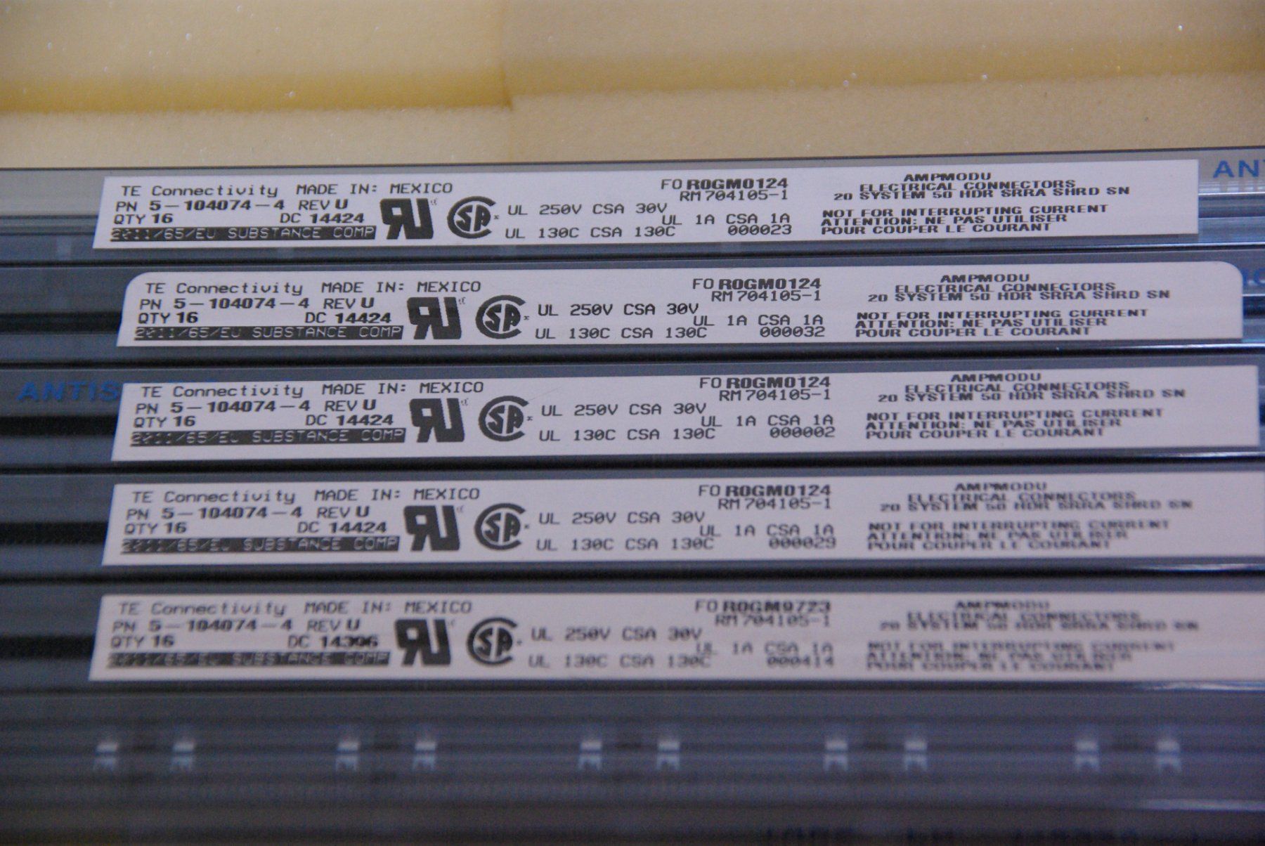 Componenti elettronici: 6 Pkt. Steckverbinder TE Connectivity – Nuovo e nell'imballaggio originale da Herisau venduto da Cevianer1844 1