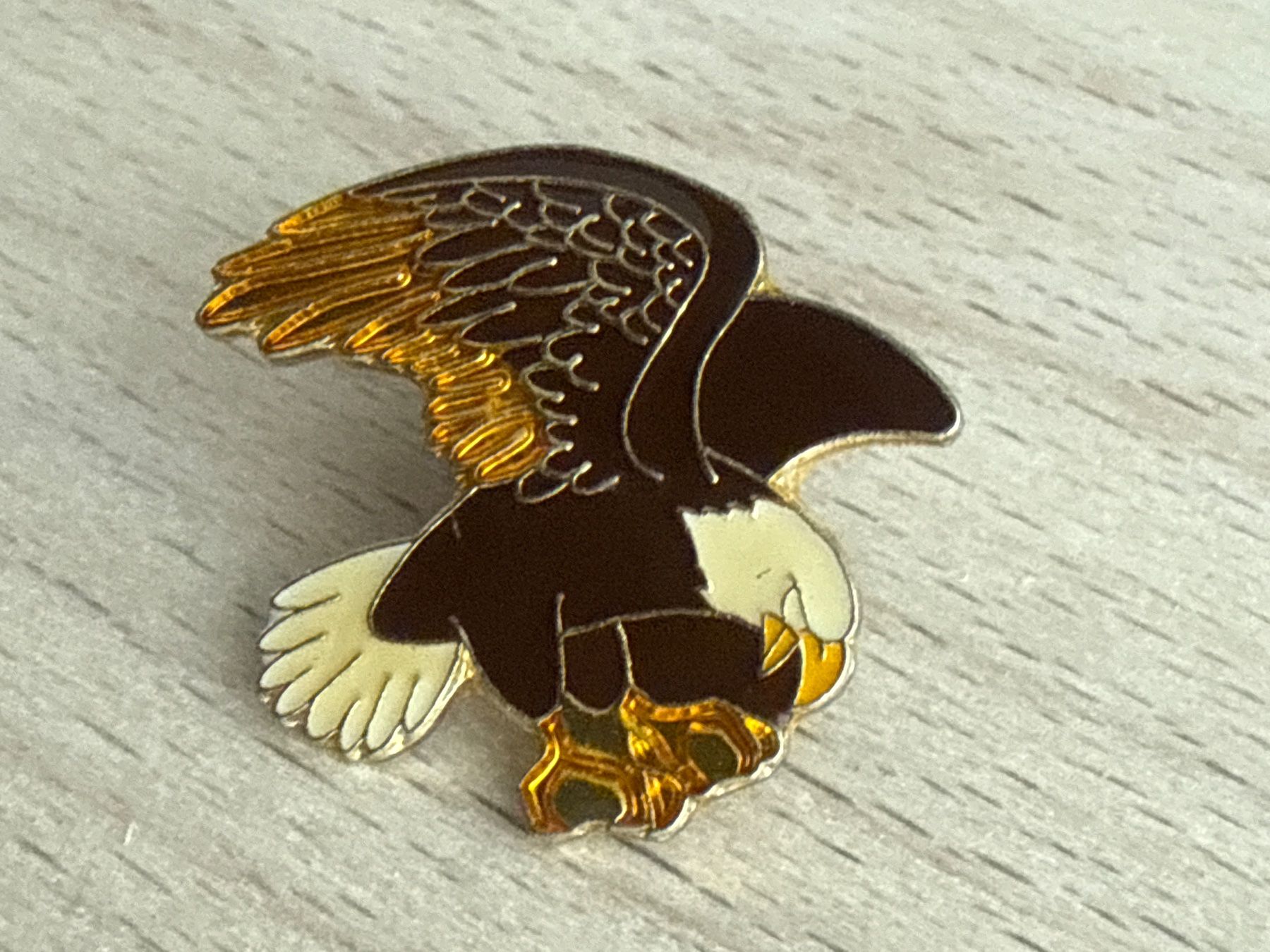 Placchette & Badge: Pin Adler – Usato da Glattbrugg venduto da Schweigmatt