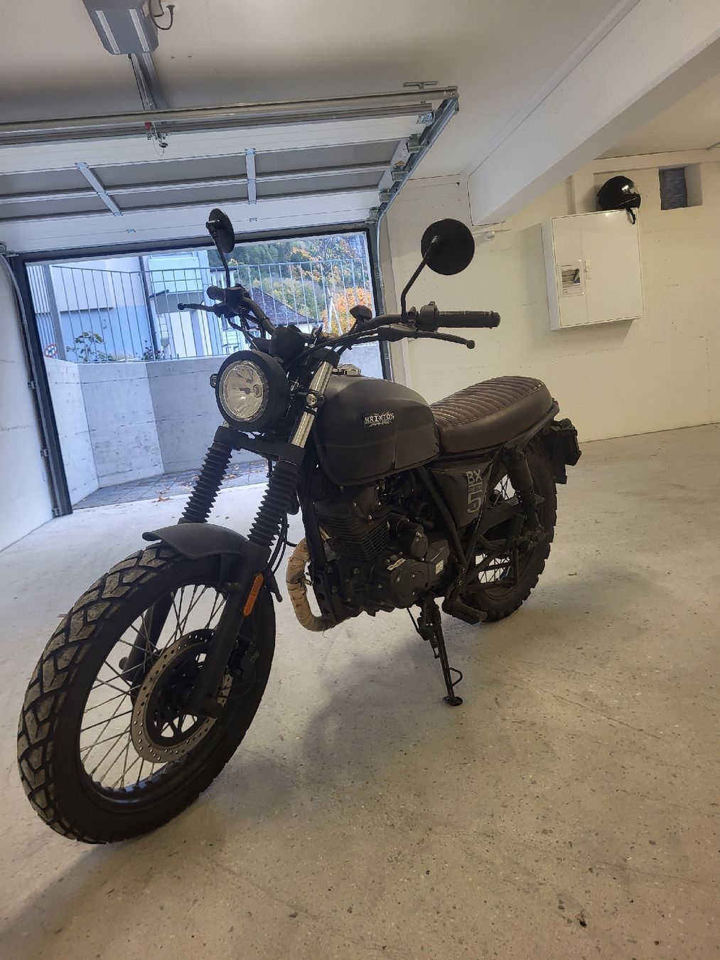 Brixton Motorcycles Strasse: Brixton bx 125 – Gebraucht aus Erstfeld von lotos93