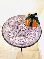 Lava Tisch lila weiss rund ( Mosaik )