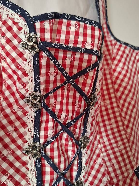 Vestiti: Dirndl Oberteil Mieder – Usato da Lohnstorf venduto da nis17 1