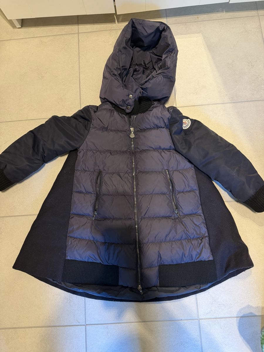 Moncler Giacche & Cappotti: Moncler 8/130 cm – Usato da Broglio venduto da kira76 1