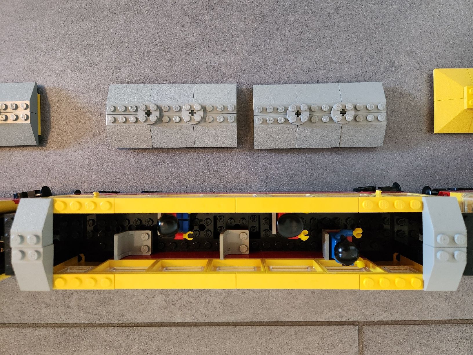 Lego Kit di costruzioni: Train LEGO 7740 12V complet - avec rails et transformateur – Usato da Neyruz FR venduto da Hhenrik 2