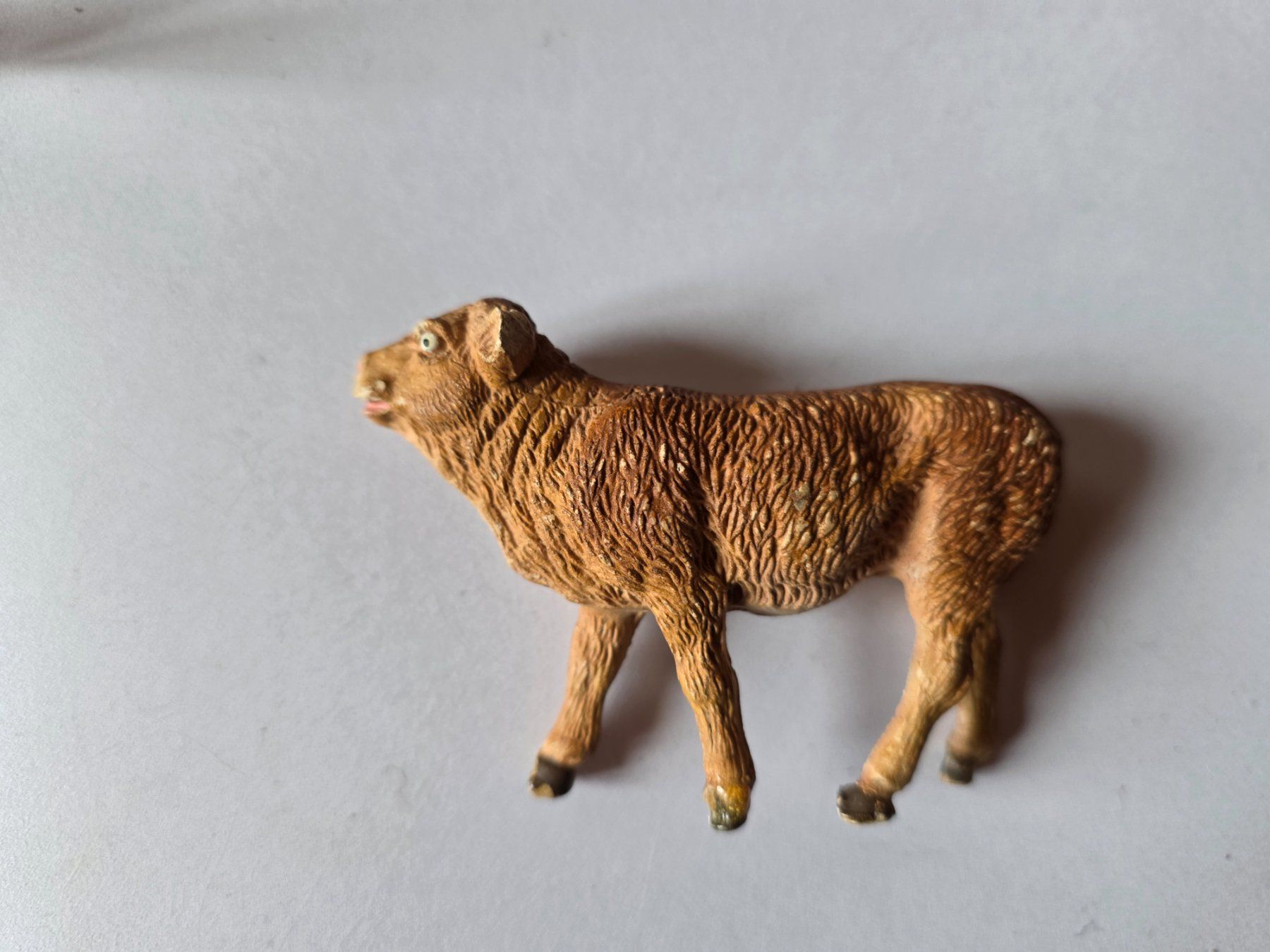 Statuette: alte Kuh Kalb Figur 9 cm – Usato da Walterswil BE venduto da Lonitti 4