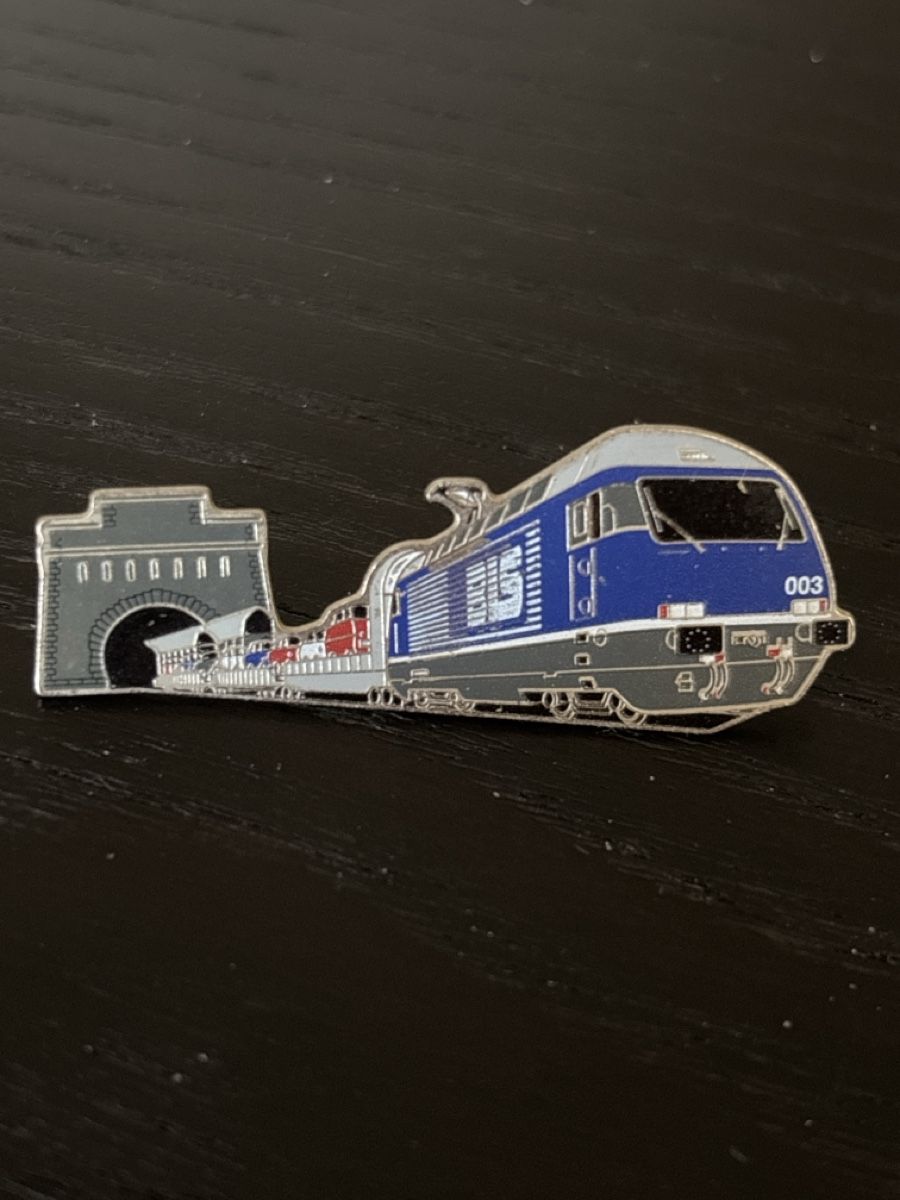 SBB/CFF/FFS Placchette & Badge: Schmid Müller-Pin Lötchberg SÜD Sondererie 2000 – Usato da Uetendorf venduto da hoisle