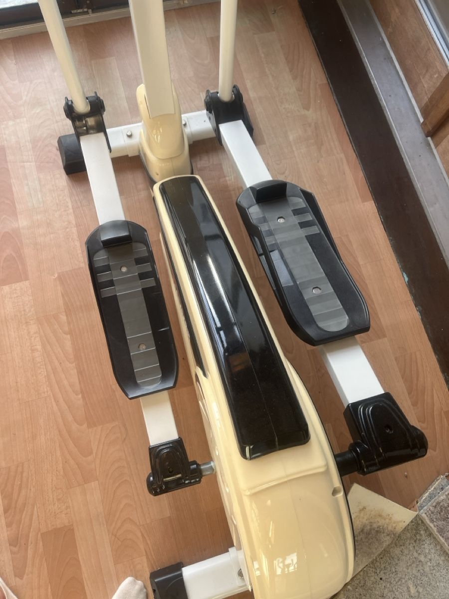 Hometrainer: Crosstrainer – Usato da Seuzach venduto da svuiller 3