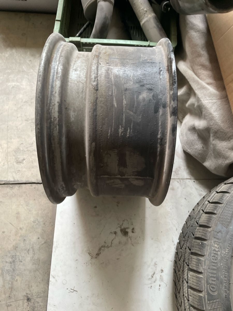 Volkswagen Cerchioni: VW Käfer Stahlfelgen extrem breit und Concave - Spektrum – Usato da Kirchleerau venduto da Resale_LC 3