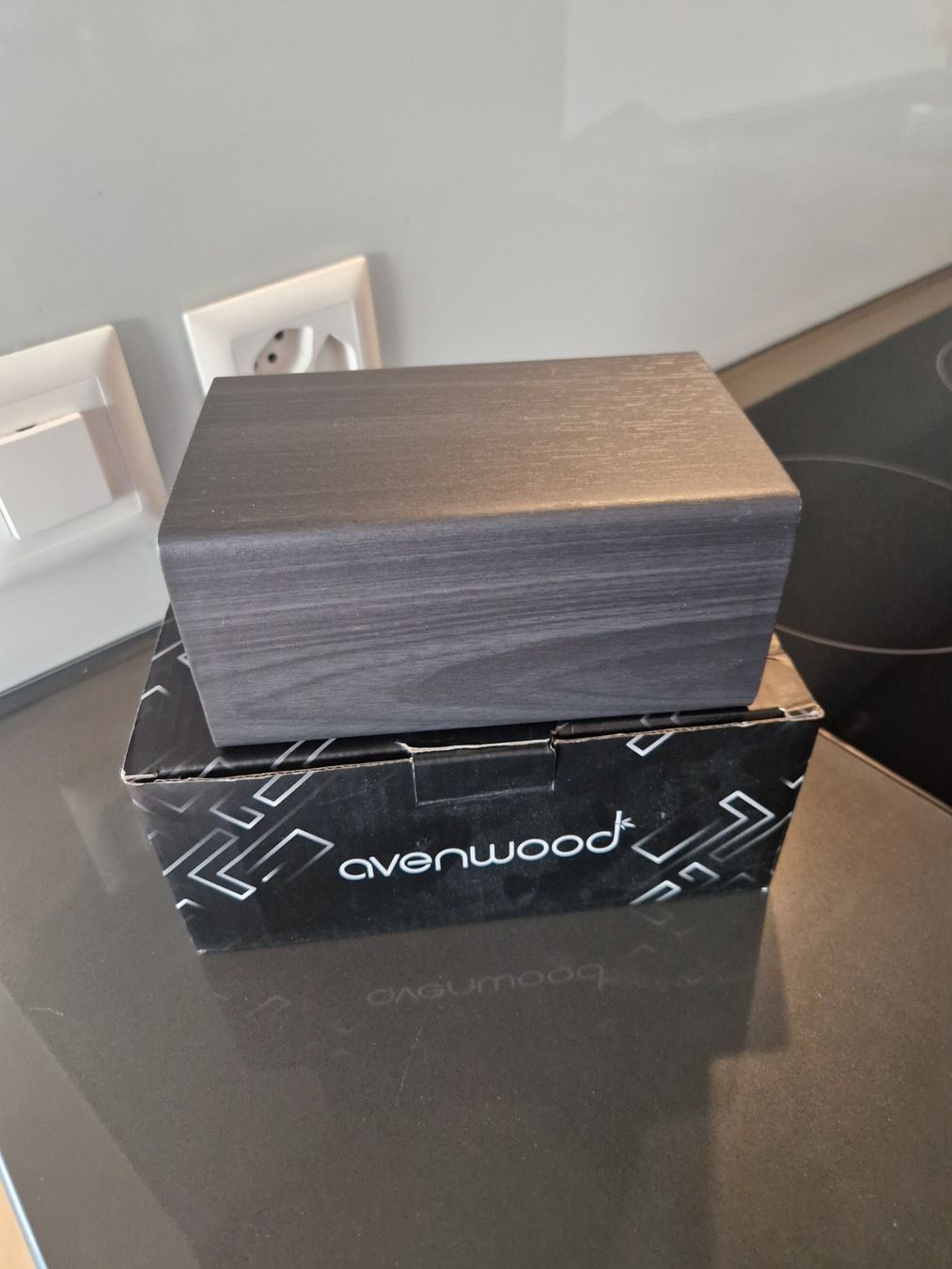 Avenwood Sveglie: Designerwecker in Holzoptik – Nuovo (secondo la descrizione) da Bülach venduto da luk_k8dj 2
