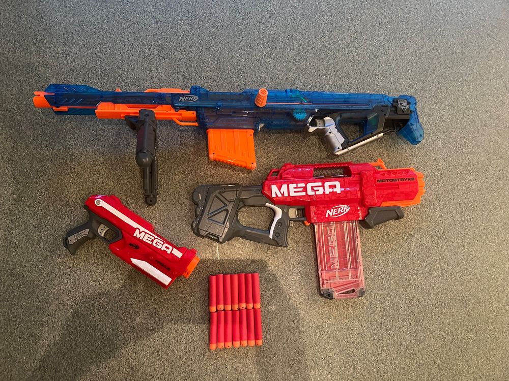 Nerf MEGA Set inkl. Munition