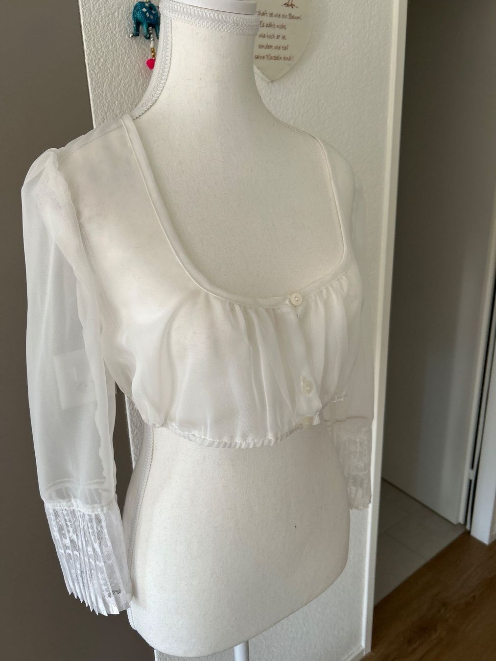 Camicette: Dirndlbluse von Wenger Austrian Style weiss – Usato da Brunnen venduto da Nala2929 2