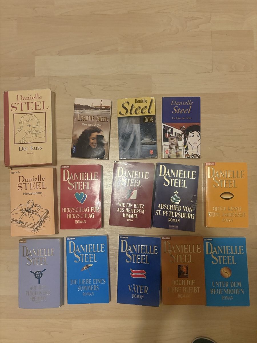Libri: Danielle Steel Books Collection Used – Usato da Wädenswil venduto da TenamJorden