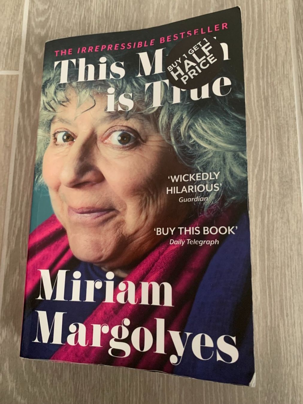 Libri: Miriam Margolyes - This much is true – Usato da Châtelaine venduto da Maronggi