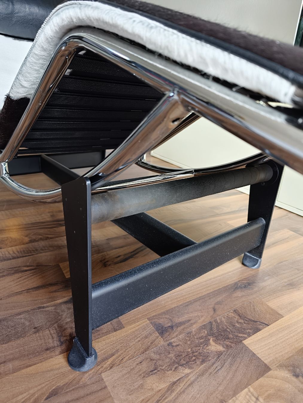 Sedie a sdraio: Liege Le Corbusier LC4 Chaise Longe Replica – Usato da Zermatt venduto da afra007 2