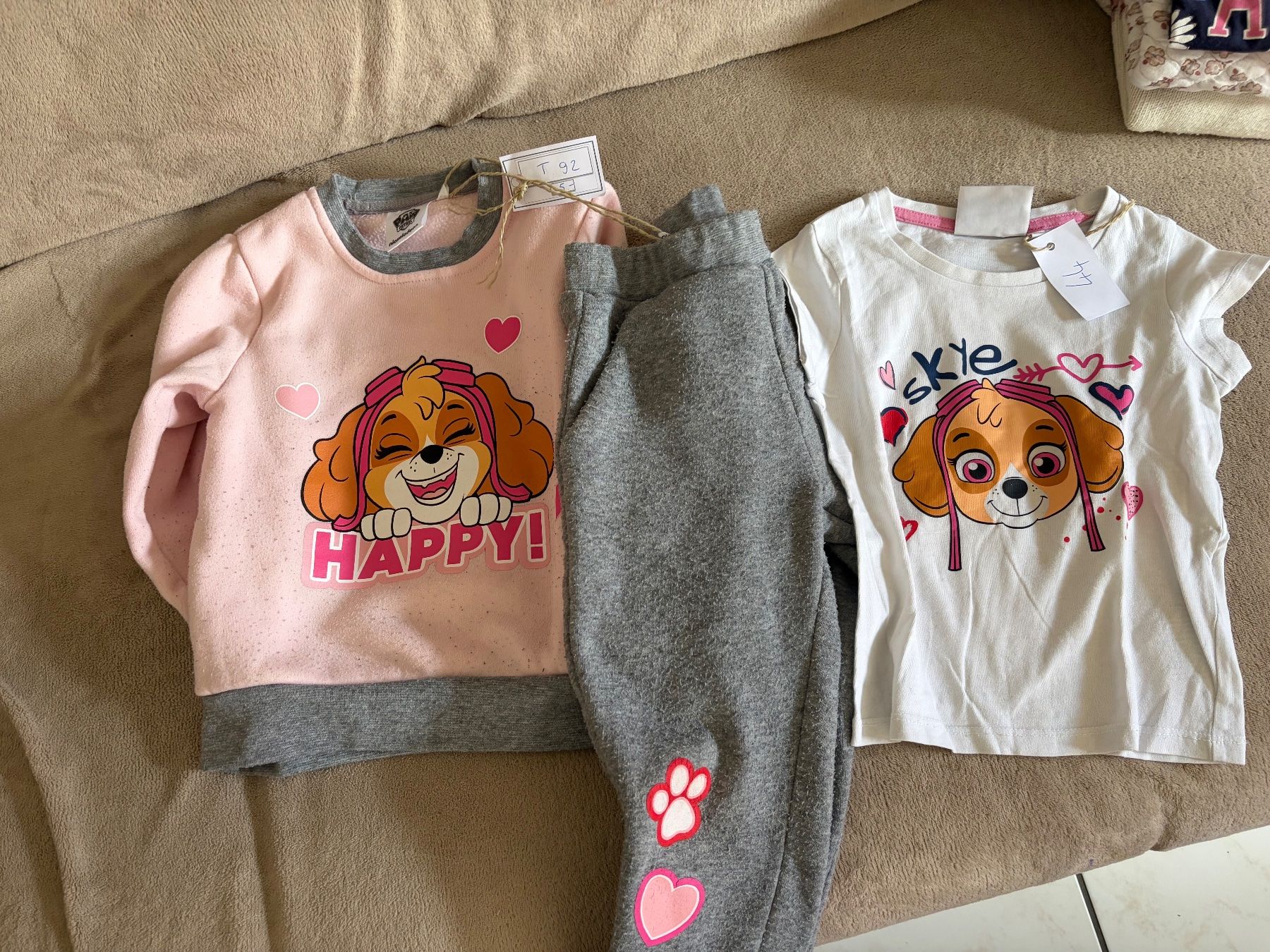 Lotti & Set di vestiti: Lot habits t.92 – Usato da Liddes venduto da Couik 2
