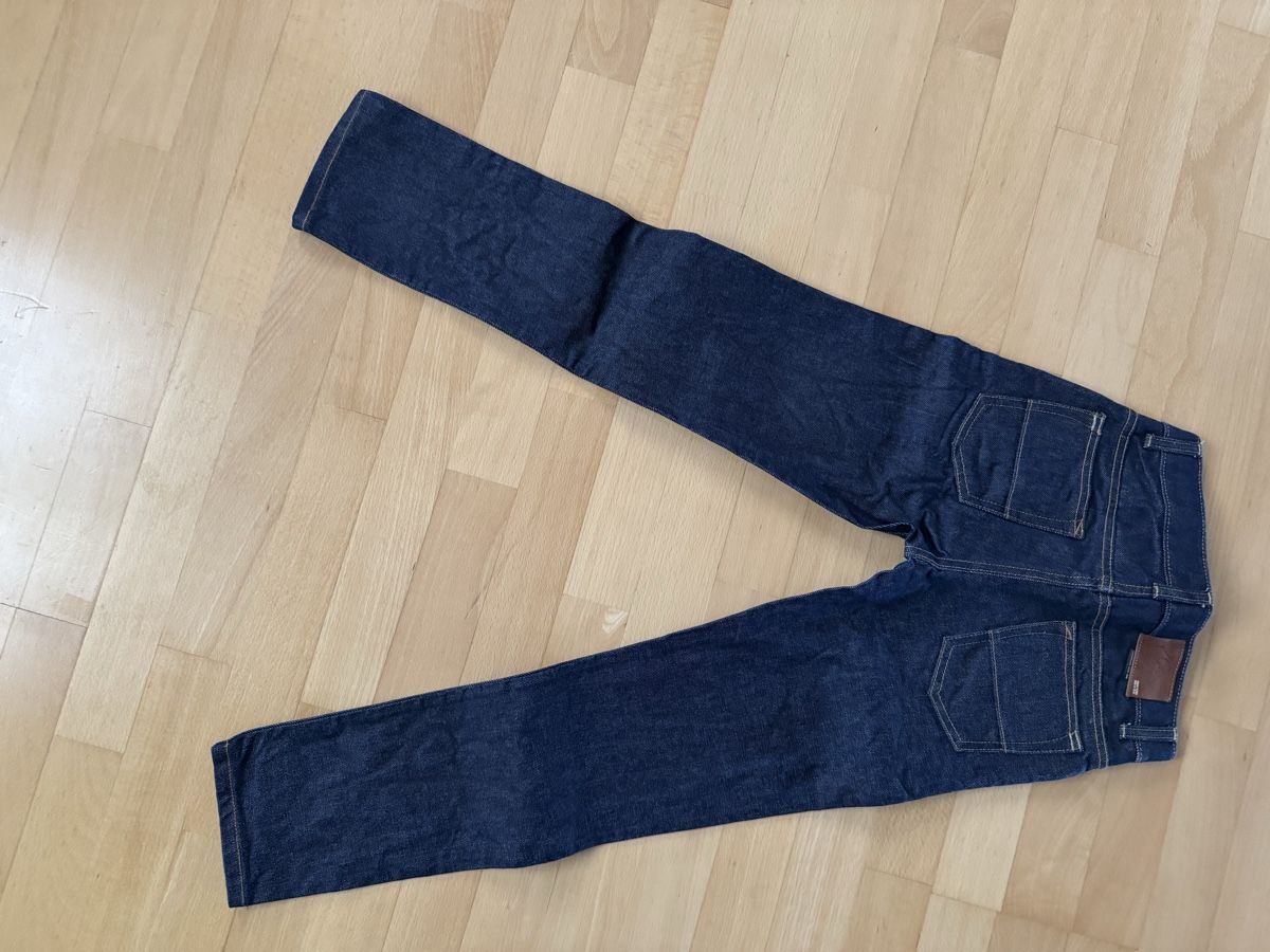 Pantaloni: Quiksilver Slim Fit Jeans Gr. Eu10 – Usato da Ermatingen venduto da Pinggu02 2