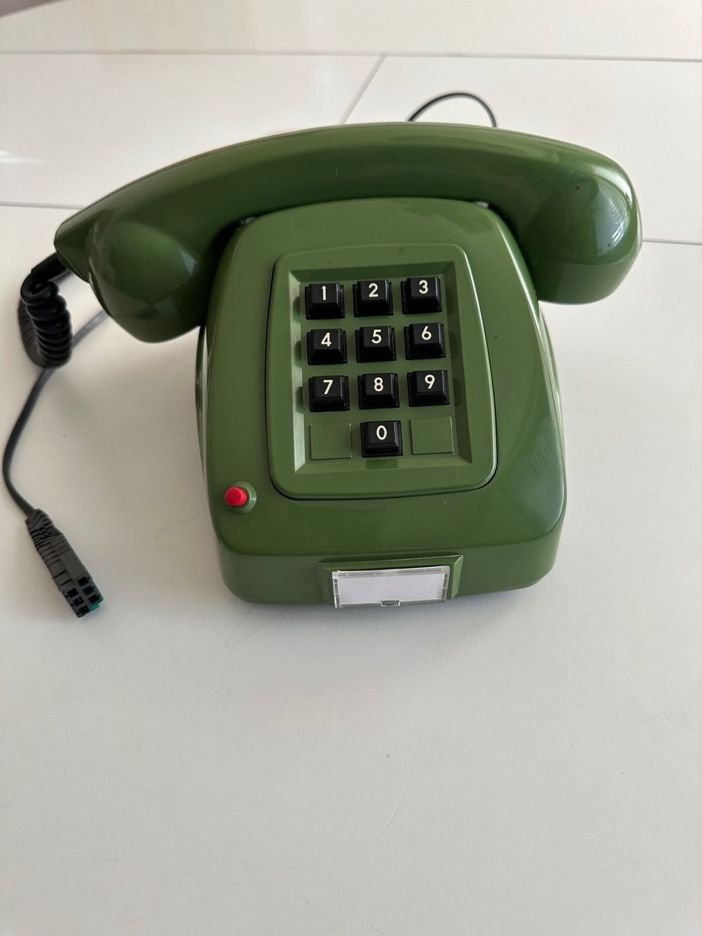 Telefone: Froschgrünes Tischtelefon – Gebraucht aus wangen von  4