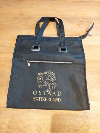 Schwarze Gstaad Handtasche, neuwertig, Top Zustand!