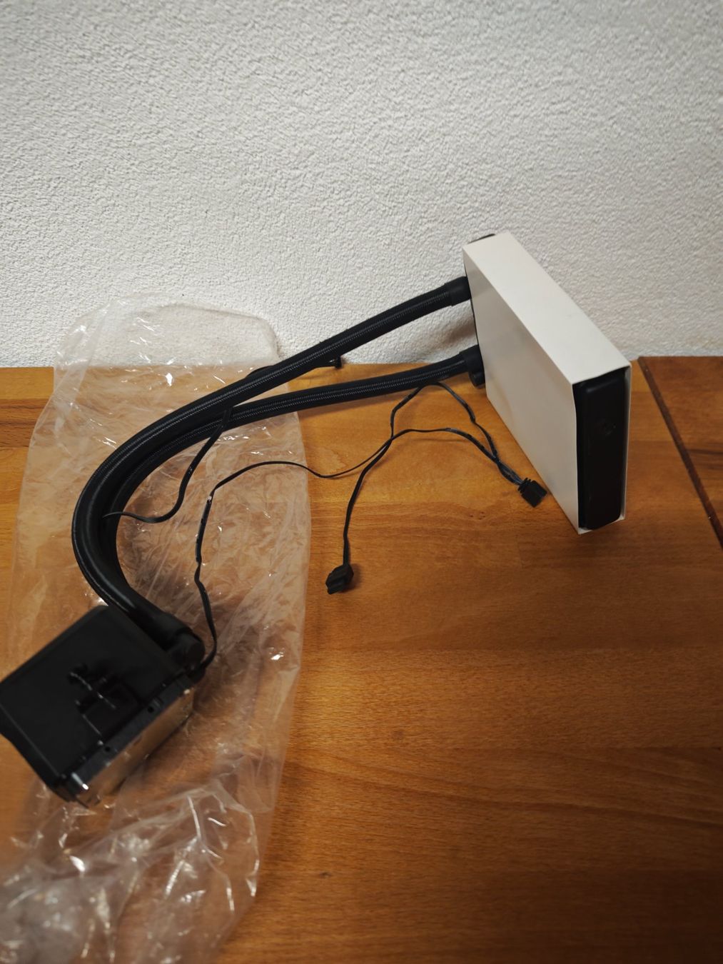beQuiet! Custodie: be quiet! Silent Loop 2 – Usato da Buchs ZH venduto da Sutoris 2