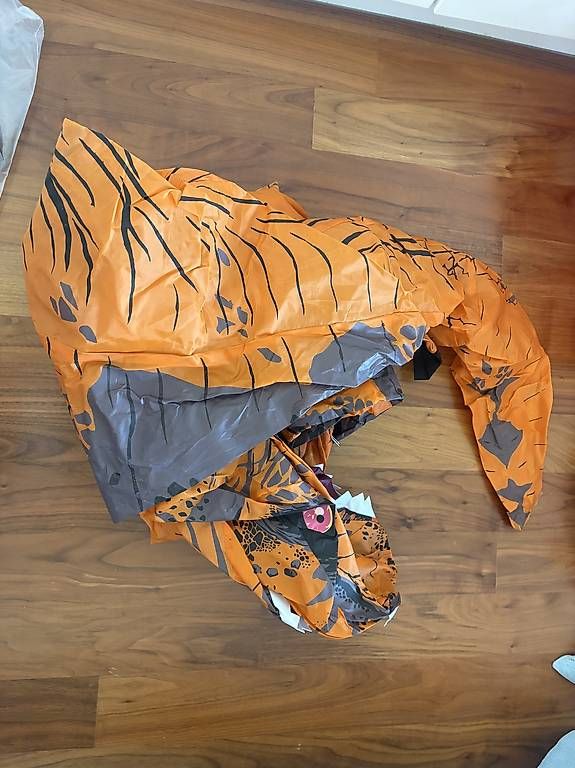 Anzüge: Costume de dinosaure gonflable  – Gebraucht aus Genève von Chek_ka 3