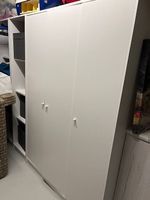 Armoire IKEA blanche 3 portes