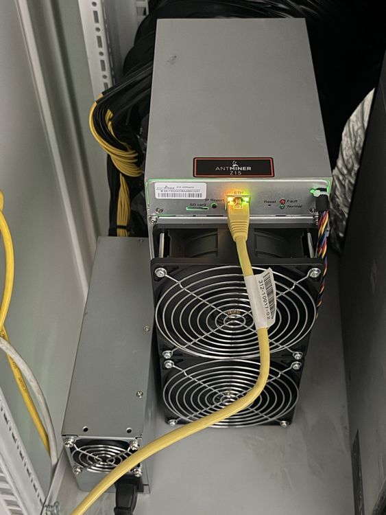 Antminer z15 420ksol Neuwertig (Neu (gemäss Beschreibung)) in Bürglen ...