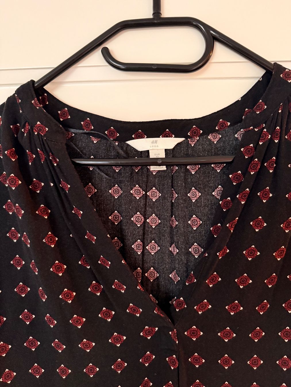 H&M Camicette: Schicke H&M Bluse mit Muster, Grösse L – Usato da Zürich venduto da maggi96 1