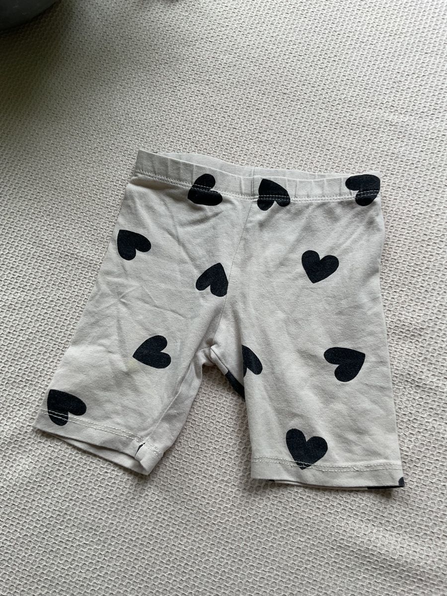 H&M Pantaloni: Kurze Hose H&M Gr. 98 – Usato da Küsnacht ZH venduto da Annelie87 2