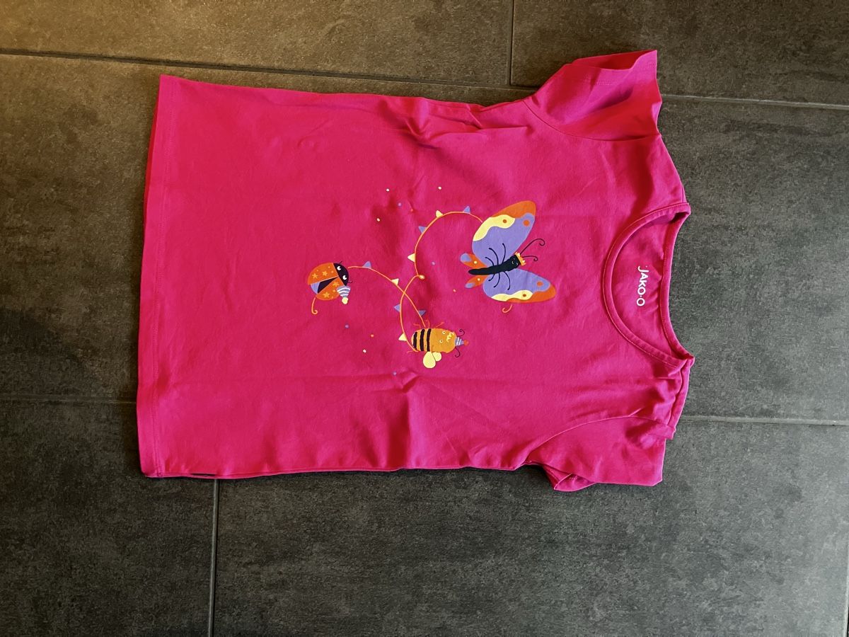 Lotti & Set di vestiti: Tshirts Gr. 128 – Nuovo (secondo la descrizione) da Reigoldswil venduto da Misa1705 4