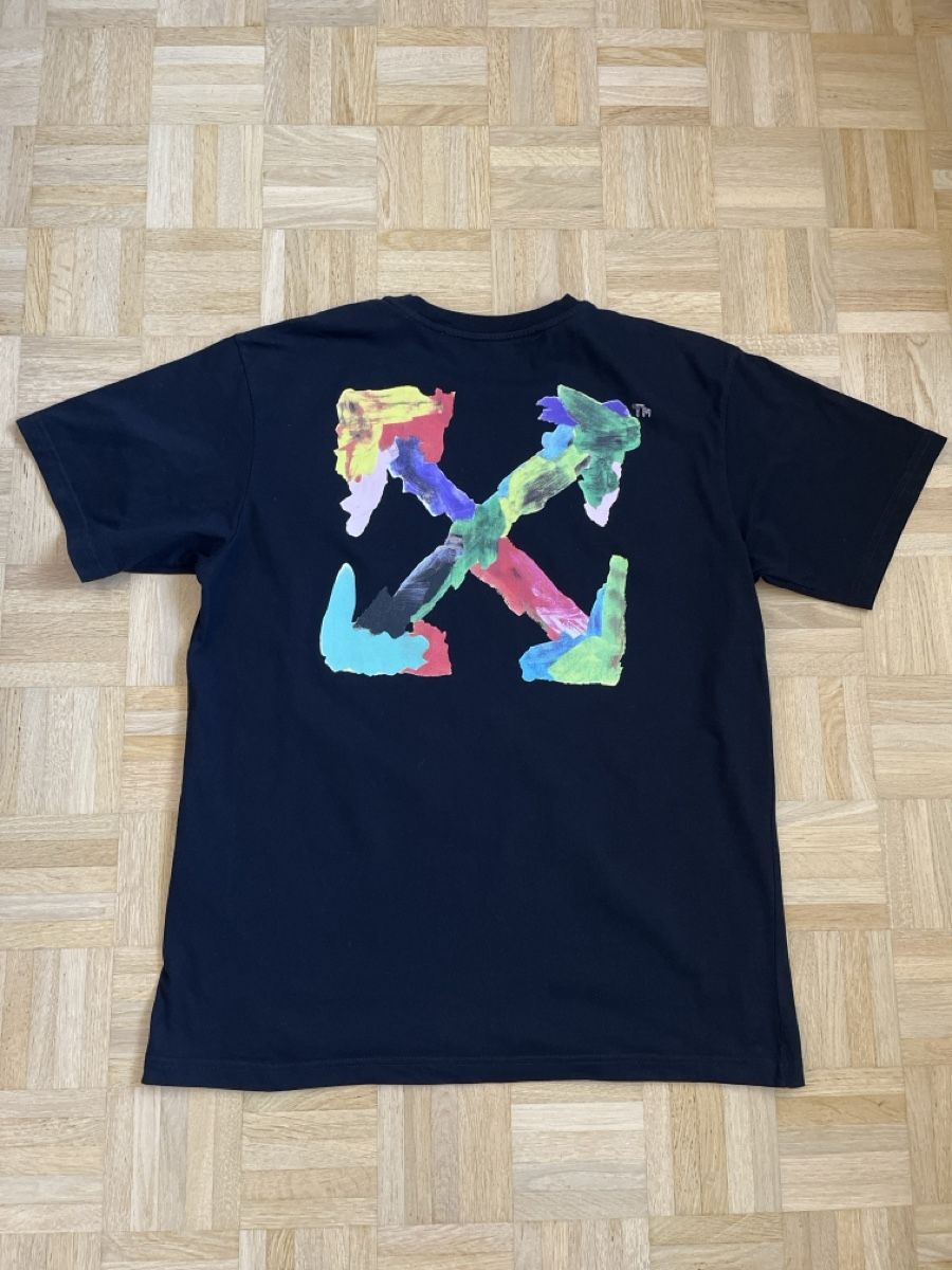 Off-White T-shirts: OFF-WHITE-Shirt schwarz Gr. XL – D'occasion à Zürich par Kleanthy 1