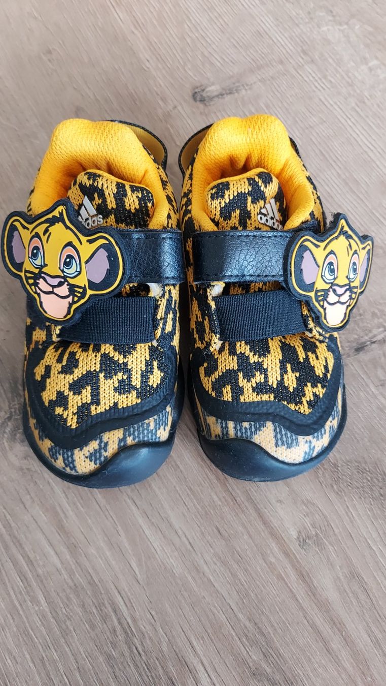 Adidas Scarpe per ragazzi: Schuhe Grösse 21 Adidas – Nuovo (secondo la descrizione) da Anglikon venduto da Yari05