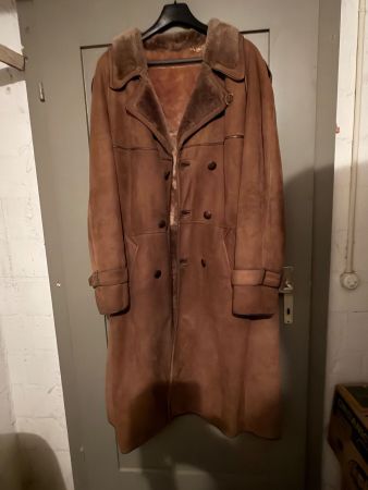 Klassischer Vintage Shearling Wintermantel, Grösse M/L