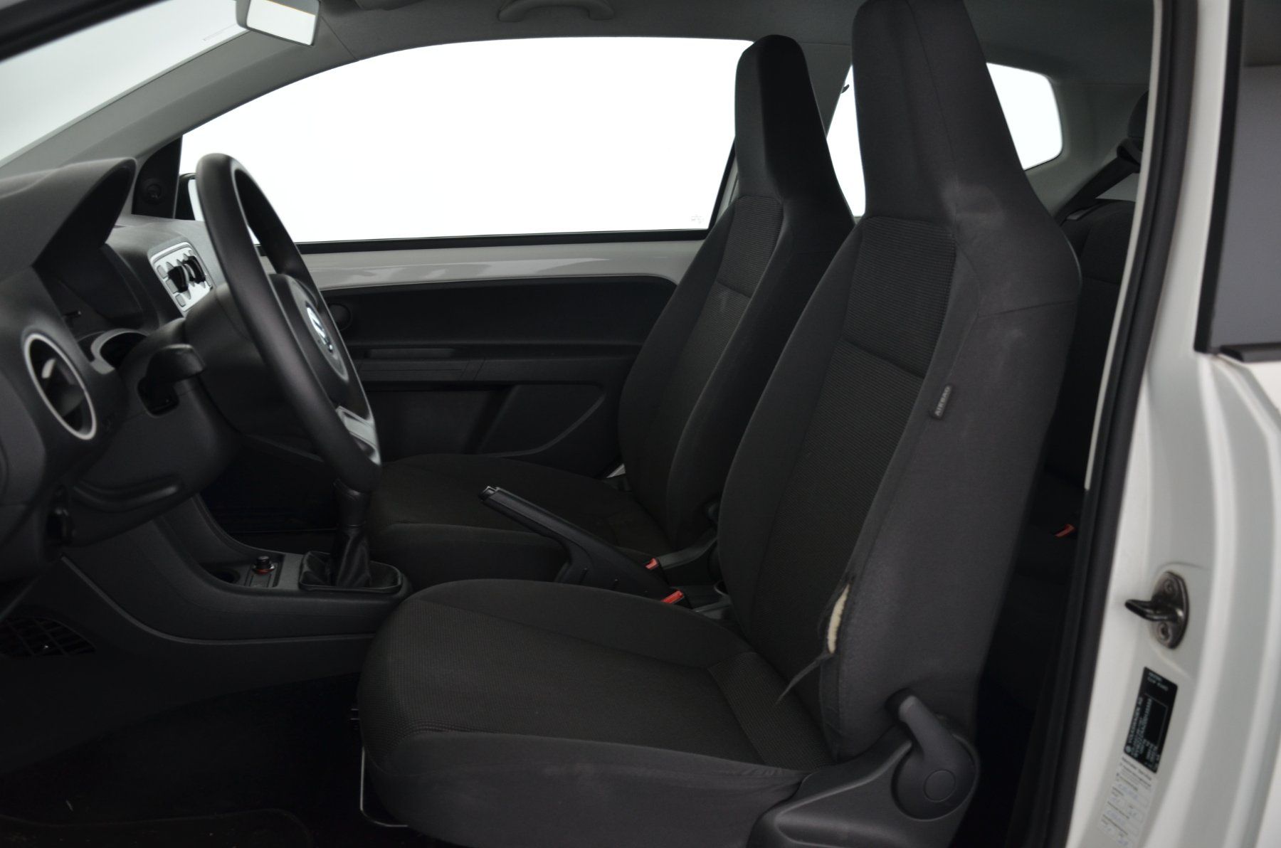 VW Automobili: VW UP 1.0 BMT 44KW – Usato da Ebnat-Kappel venduto da ah-Auto-AG 6