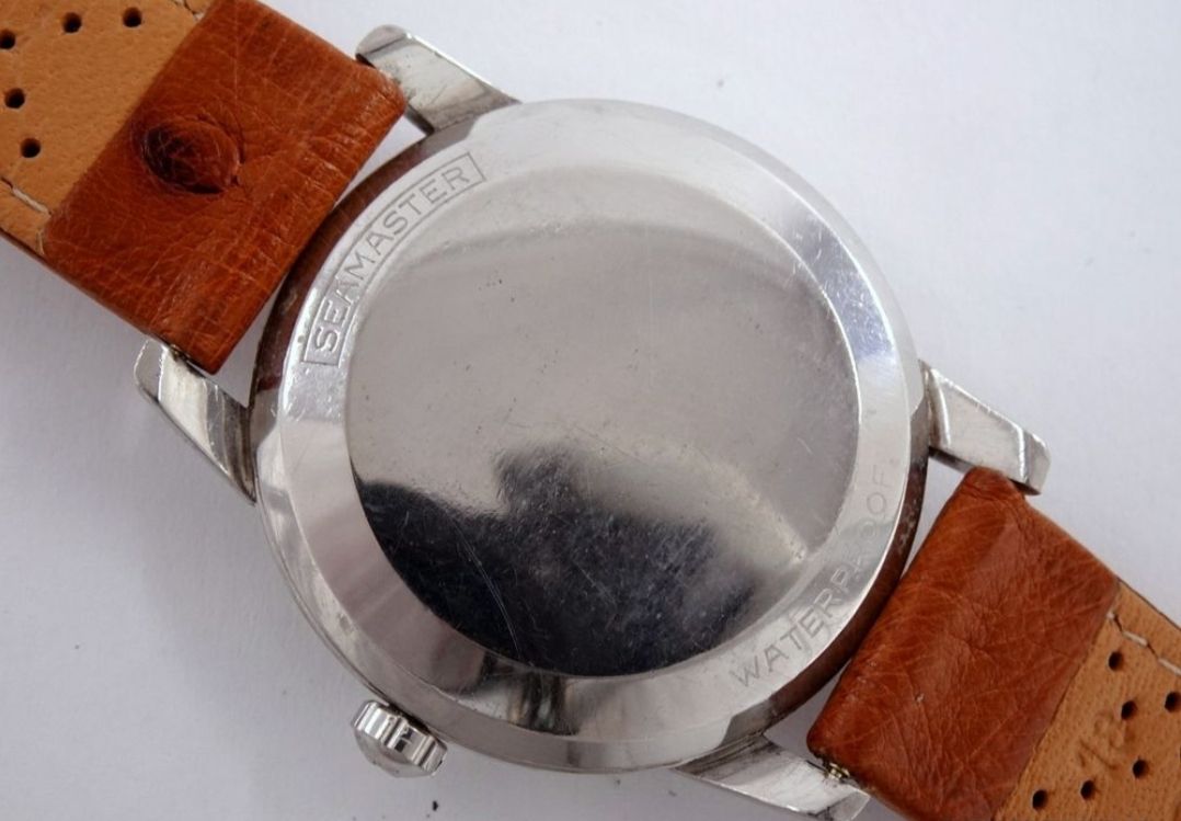 Omega Montres: Montre Omega Bumper 1944  – D'occasion à Carouge GE par aditzoff 4
