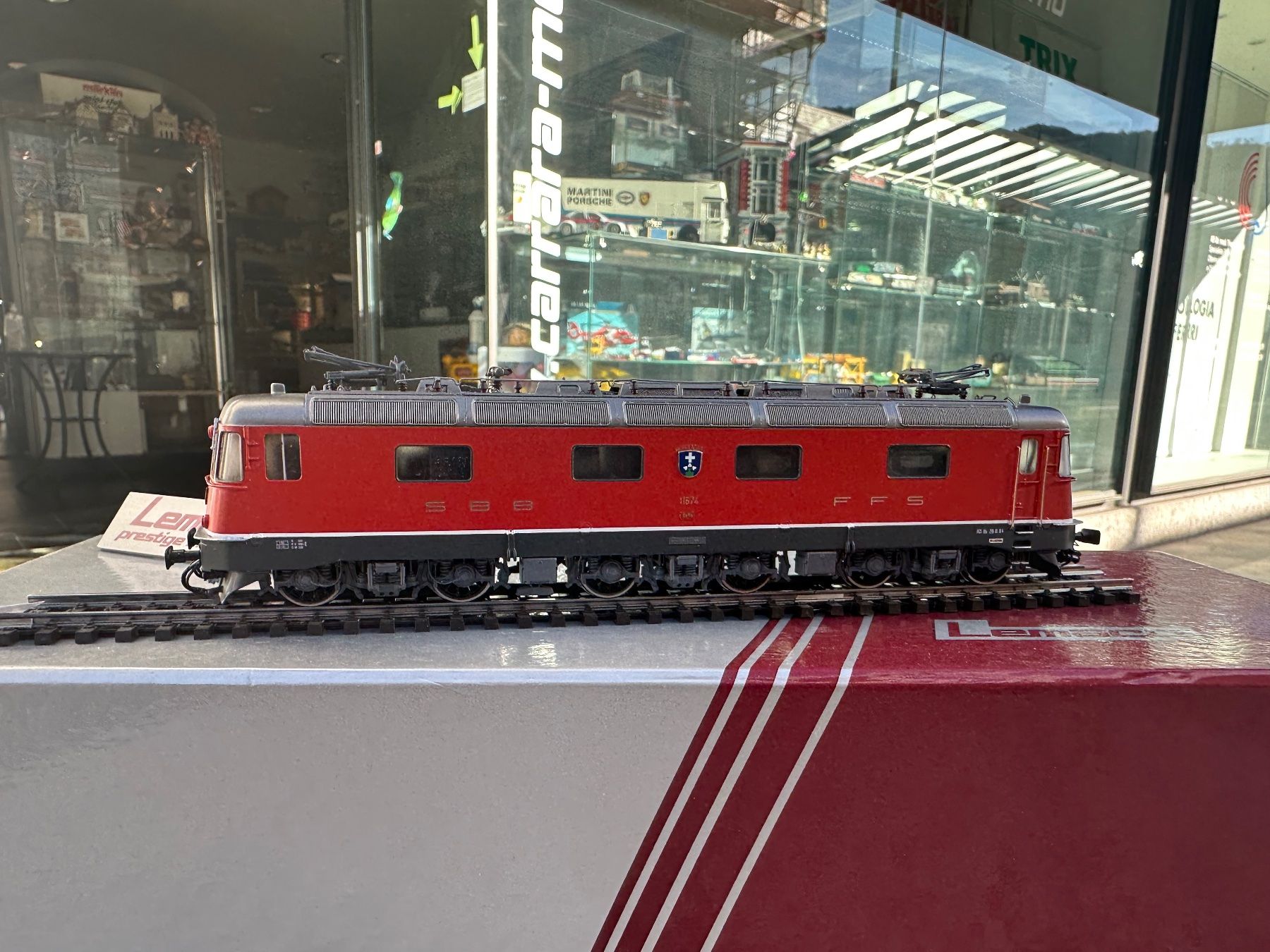 Lemaco Modellini di ferrovie: Lemaco H0 Dc 11674 SBB re 6/6 – Usato da Chiasso venduto da Carrara-Modellismo 2