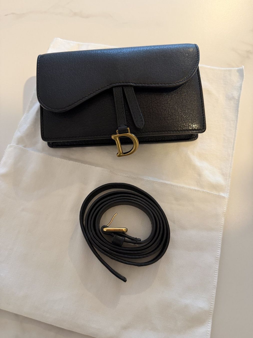 Dior Taschen für Damen: Dior Saddle Pouch (Bauchtasche) schwarz – Gebraucht aus Rotkreuz von absolutely.ayra