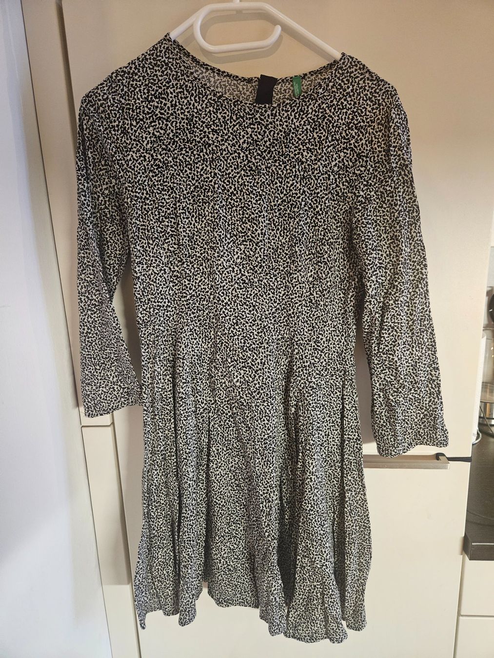 Benetton Vestiti: Benetton Kleid schwarz Gr. S – Usato da Luzern venduto da Staenker 1