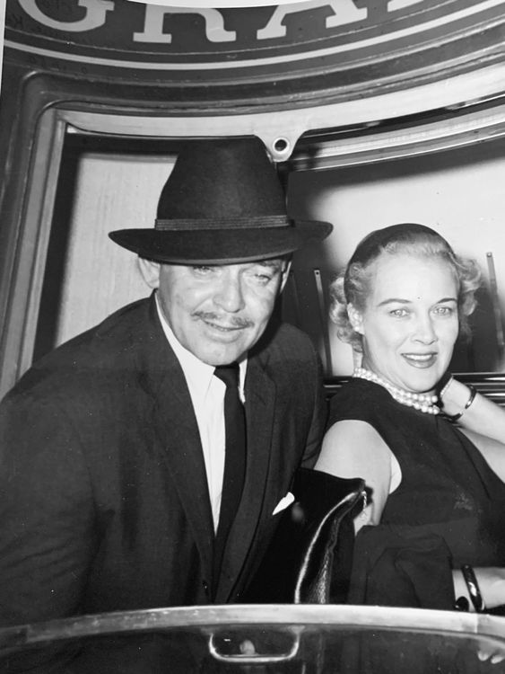 Foto 1959 Clark Gable & his wife in Rom (Gebraucht) in Bern für CHF 8 ...