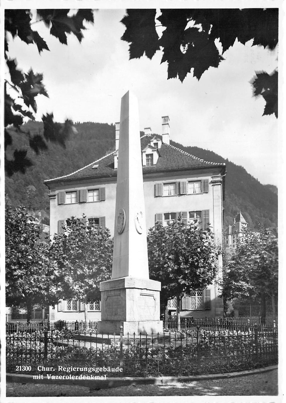 Cartes postales: Chur, Regierungsgebäude – D'occasion à Ottikon b.Kemptth. par Neptun1974