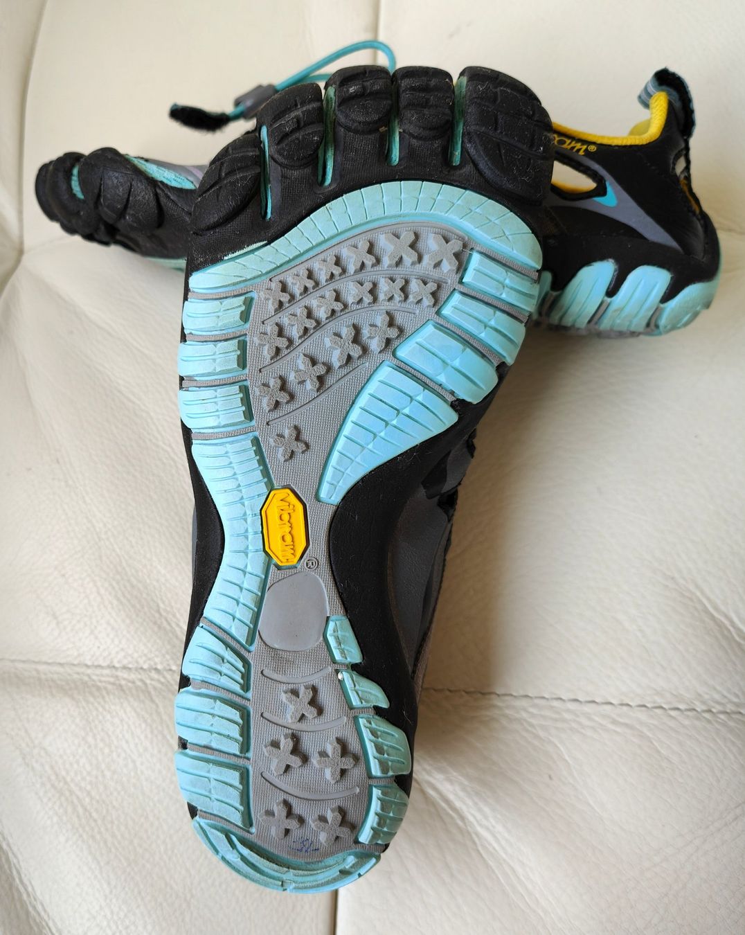Vibram Damenschuhe: FIVEFINGERS Zehenschuhe Damen Gr. 38 – Gebraucht aus Lachen SZ von PizBuin35 3