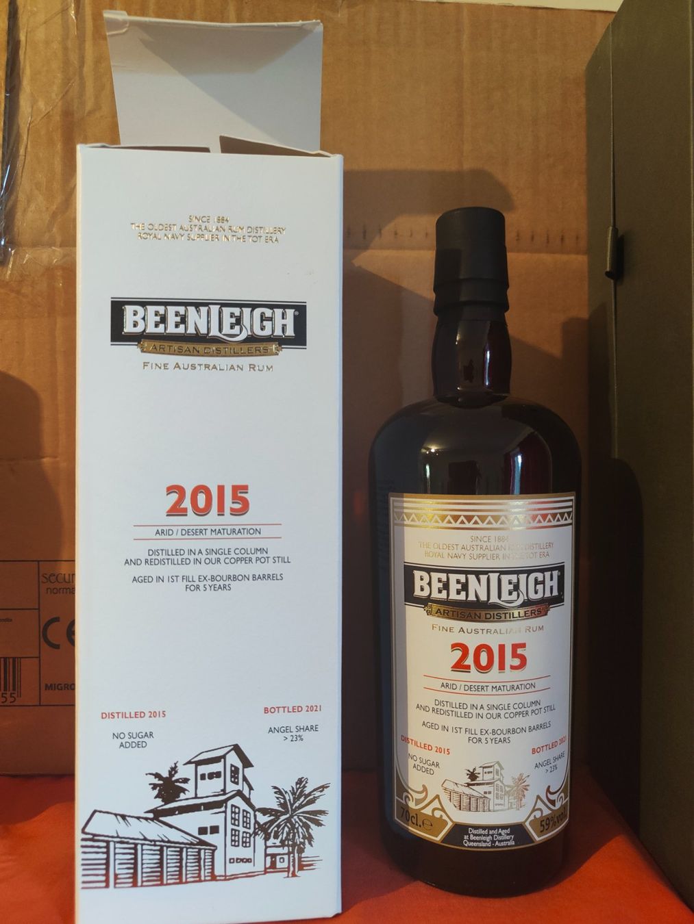 Spiritueux: Velier Beenleigh 2015 59% – Neuf avec emballage d'origine à Ste-Croix par com_k2zb