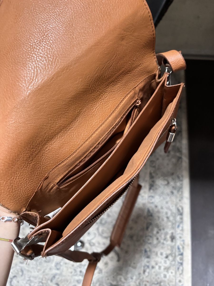 Taschen für Damen: Crossbody bag – Gebraucht aus La Chaux-de-Fonds von joa_jk5g 1