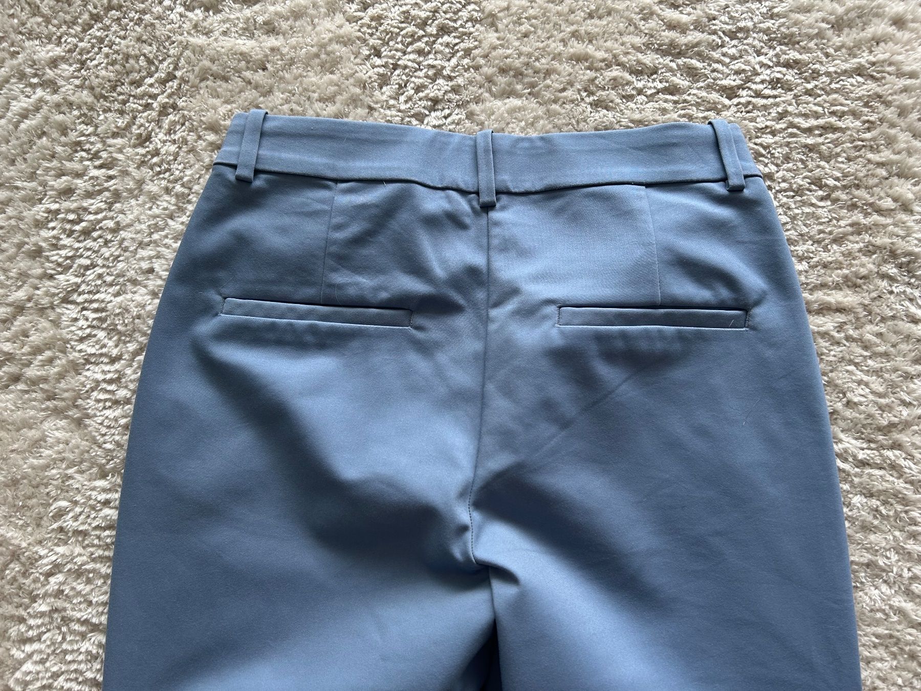 H&M Pantaloni: Pantalon H&M – Usato da Courrendlin venduto da loko2910 3
