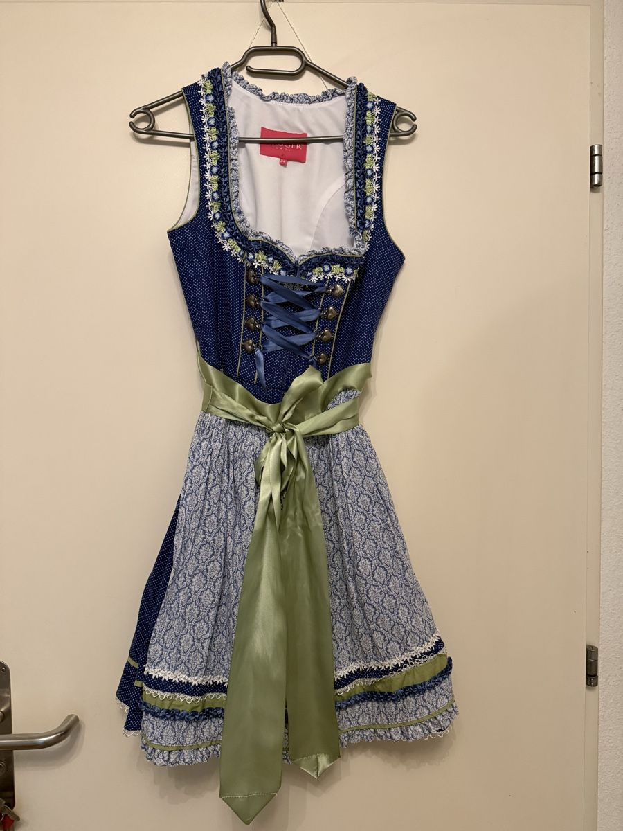 Costumi: Dirndl Kleid Krüger Grösse 34  – Usato da Belp venduto da livus