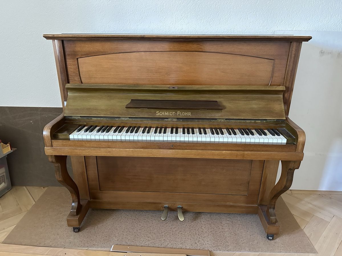 Schmidt-Flohr Strumenti musicali: Klavier + Stuhl – Usato da Solothurn venduto da sar_pkj5 1